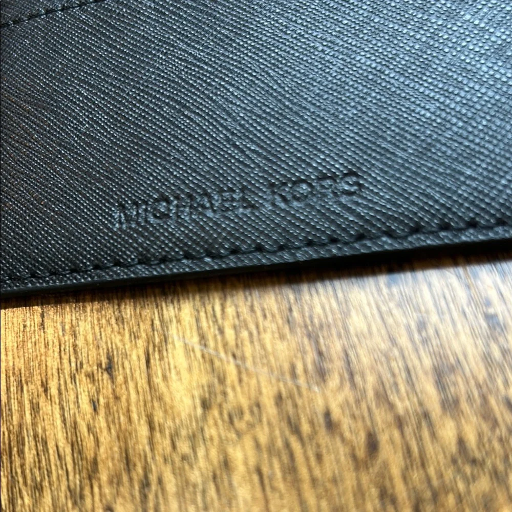 Michael Kors Black Saffiano Card Holder - Picture 8 of 11